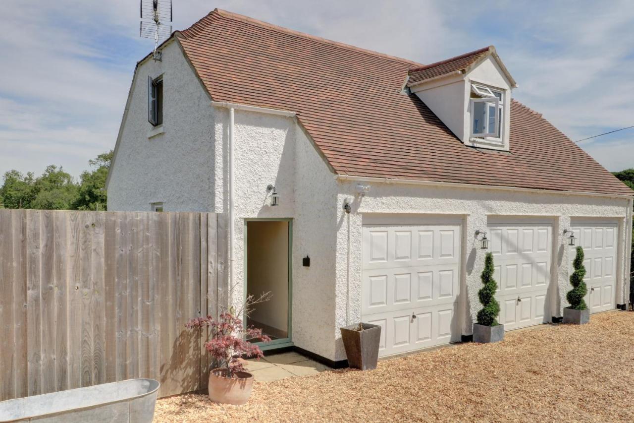Villa The Little Paddock Malmesbury Exterior foto