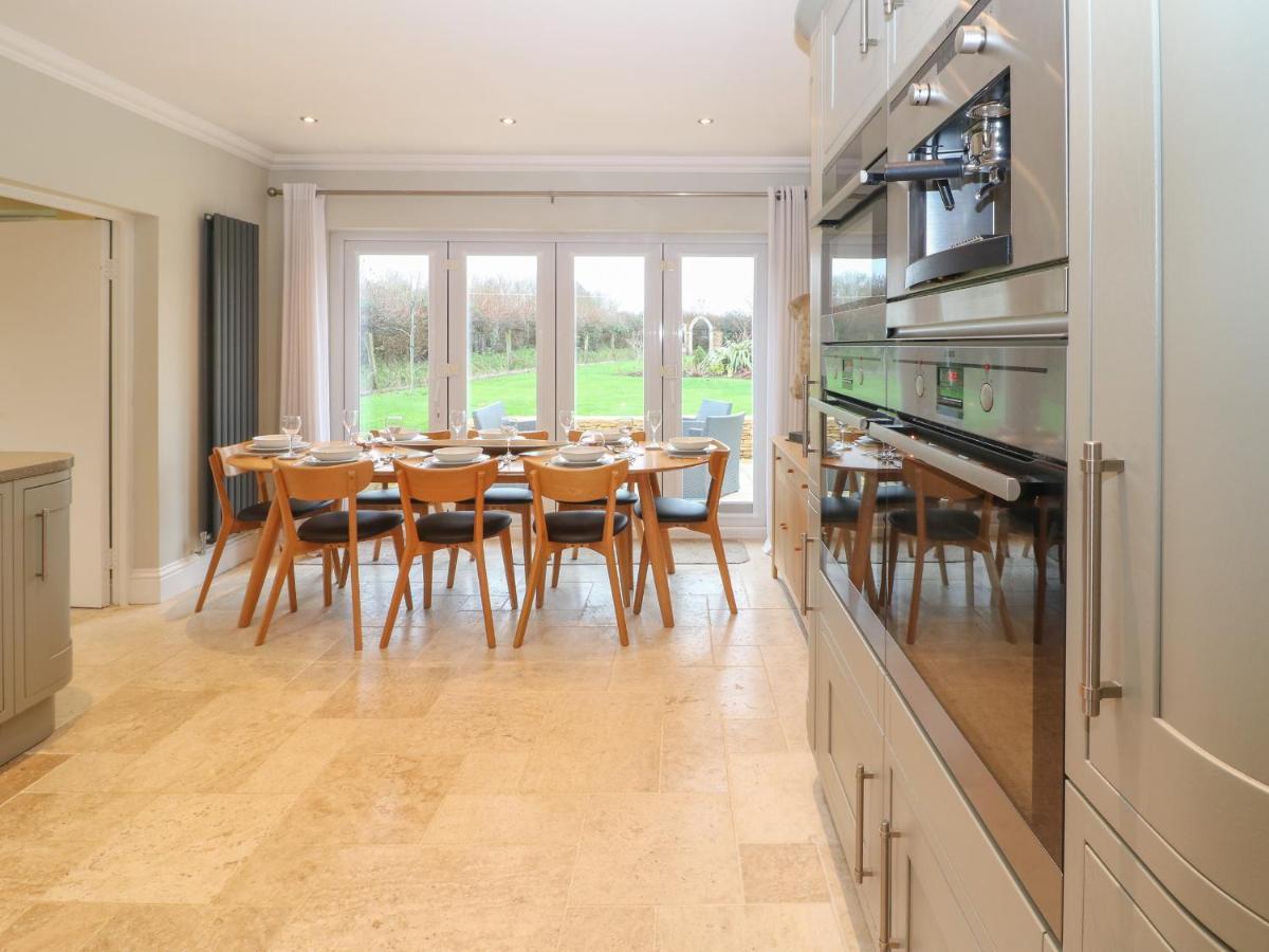 Villa The Little Paddock Malmesbury Exterior foto