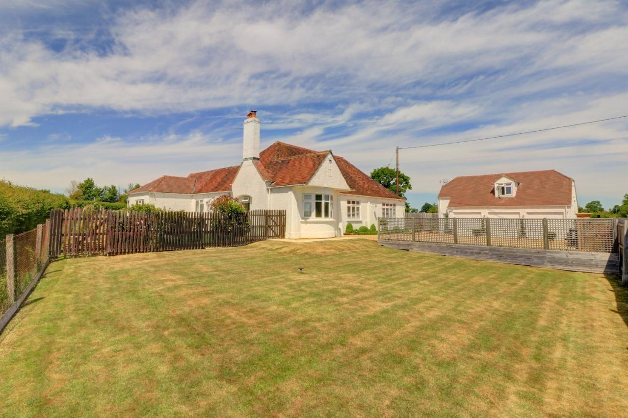 Villa The Little Paddock Malmesbury Exterior foto