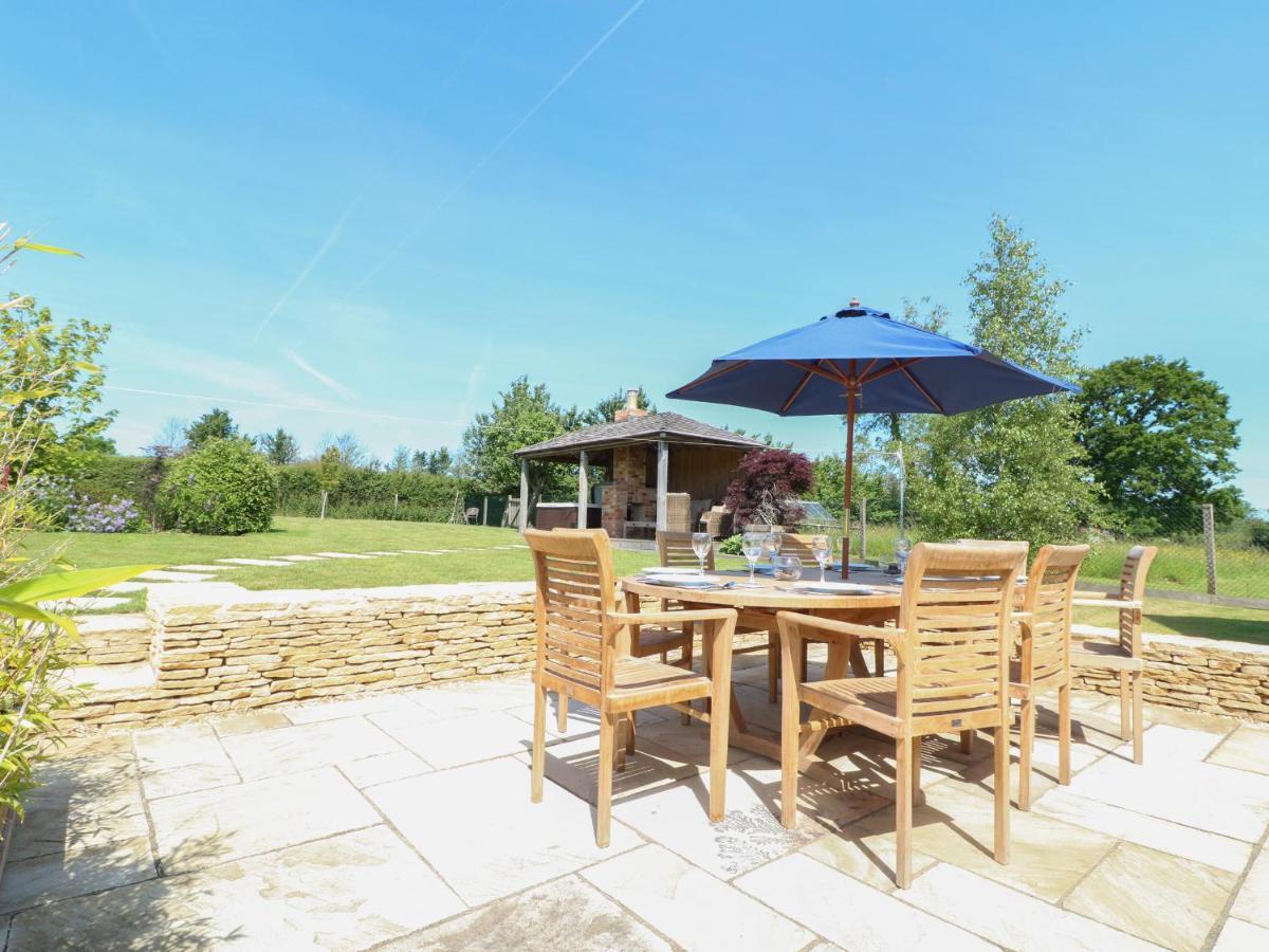 Villa The Little Paddock Malmesbury Exterior foto