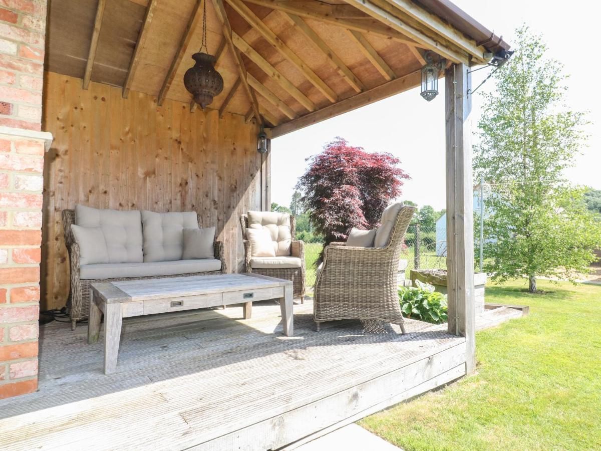 Villa The Little Paddock Malmesbury Exterior foto